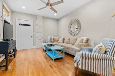 331 E St #2