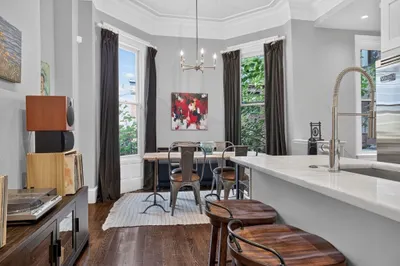 14 Hereford St #1 1