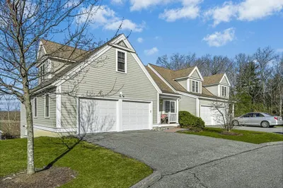 7 Woodbridge Ct #7 1