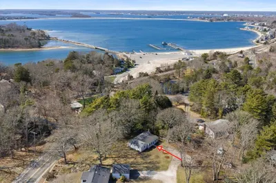 551 Shore Road