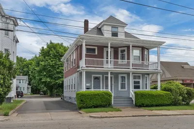 11 Starkey Ave