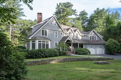 46 Black Burnian Road 1