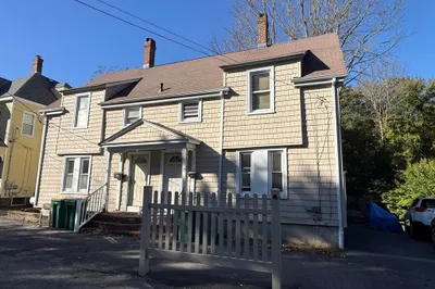 73-75 Draper Ave