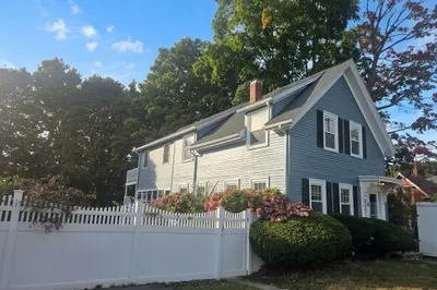 8 Washington Street 1