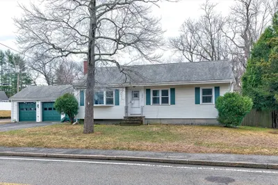 288 Thicket St 1