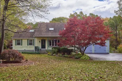 437 Rawson St 1