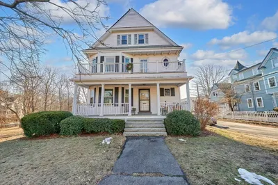 18 Forest Street #18