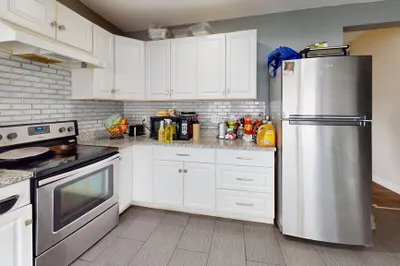 101 Bradford St #1 1