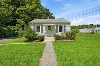 289 Southampton Rd 1