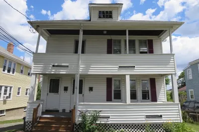 24 Colonial Avenue #24
