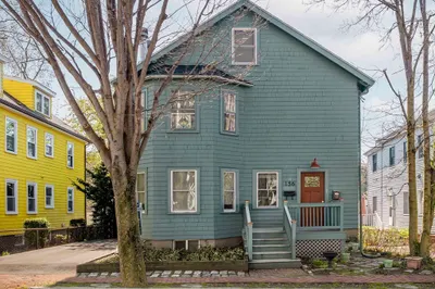 156-158 Raymond Street #1