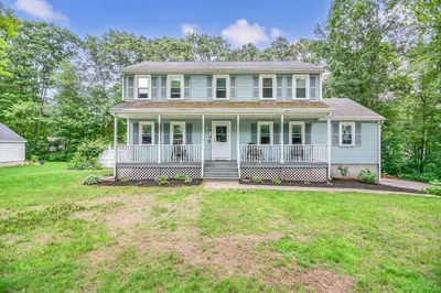 81 Kerry Ln 1