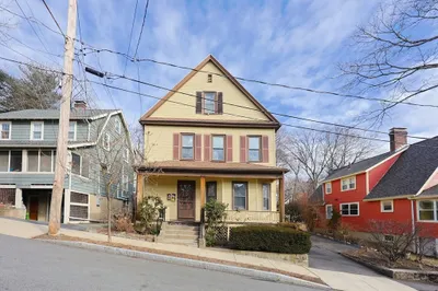 17 Oakledge St 1