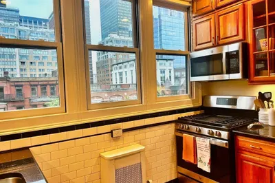 229 Newbury St #6