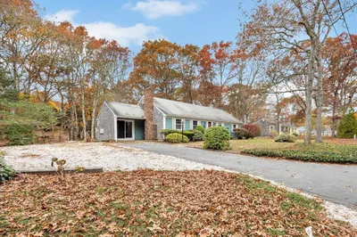 51 Yankee Dr
