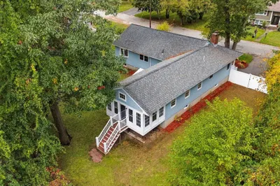 9 Eclipse Ave 1