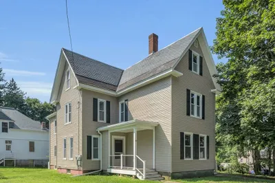 20-22 Walnut St