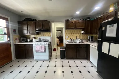 430 Mcgrath Highway #2