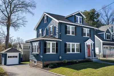 10 Dexter Rd