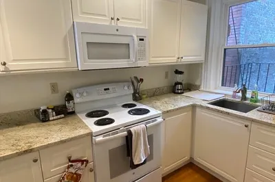 451 Park Drive #3B 1