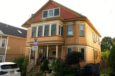 20 Grampian Way #1