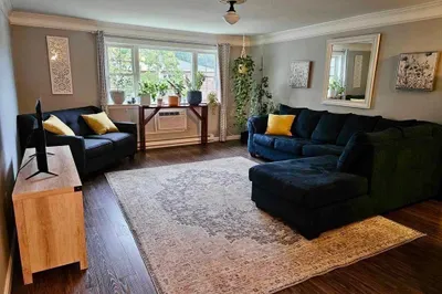 35 Berlin St #218