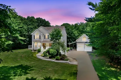 44a Bear Hill 1