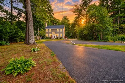 352 Marion Road 1