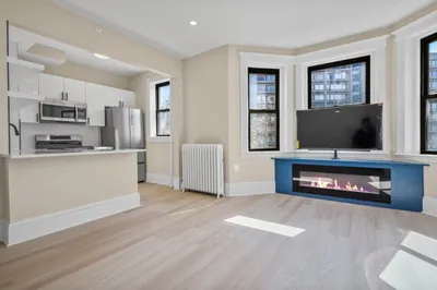 41 Edgerly Rd #47