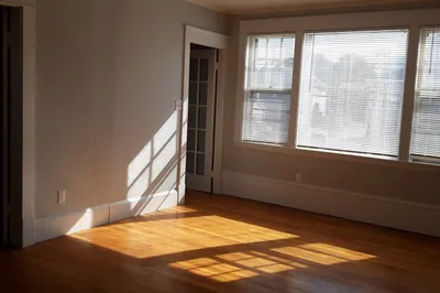 170 Waverley Avenue #2 1