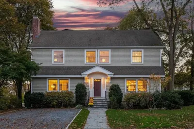14 Wedgewood Road