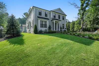 90 Overbrook Drive 1