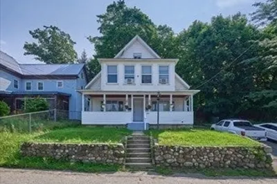 270 Cottage St #1 1