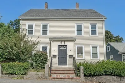 43 Kent St #1