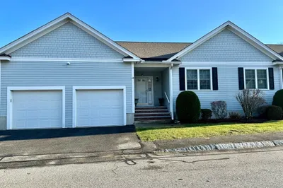 24 Russell Farm Drive #24 1