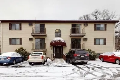 17 Farrar Ave #4
