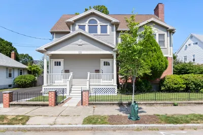 17 Gilbert St 1