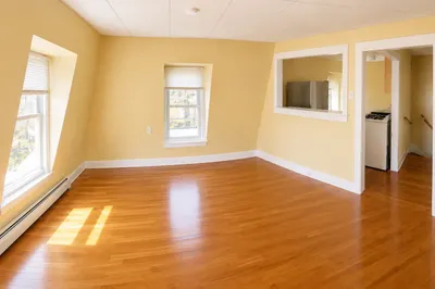 35 Inman St., St #3 1