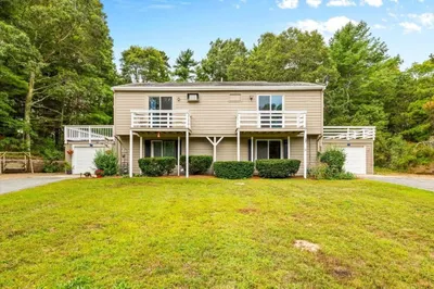 21 Surrey Ln #21 1