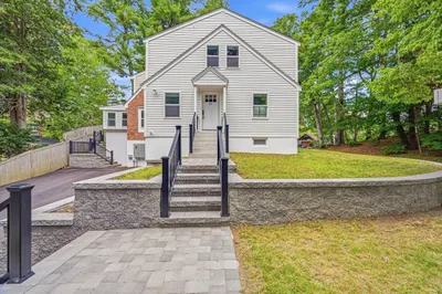 63 Russell Rd 1