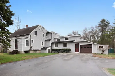 54 Rabbit Rd 1