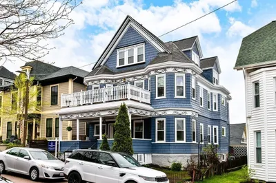 63 Sawyer Ave #2 1