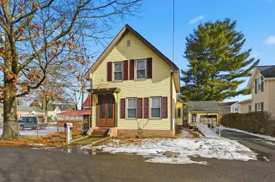 108 Marshall Rd