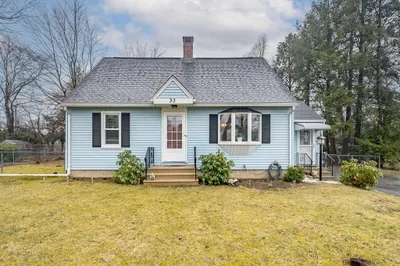 33 Woodside Dr 1