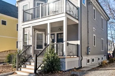 14 Norumbega St #14 1