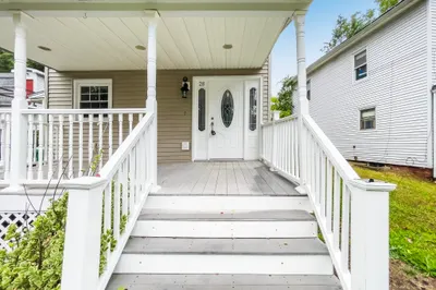28 Wells Ave 1