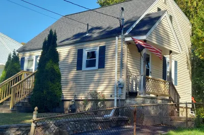 24 Angelo Street