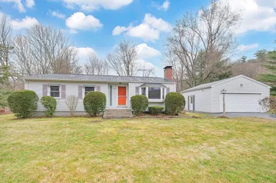 193 Raymond Dr 1