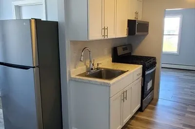 65 Brayton Ave #3