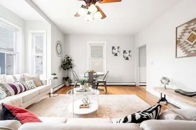 19 Chestnut Ave #2